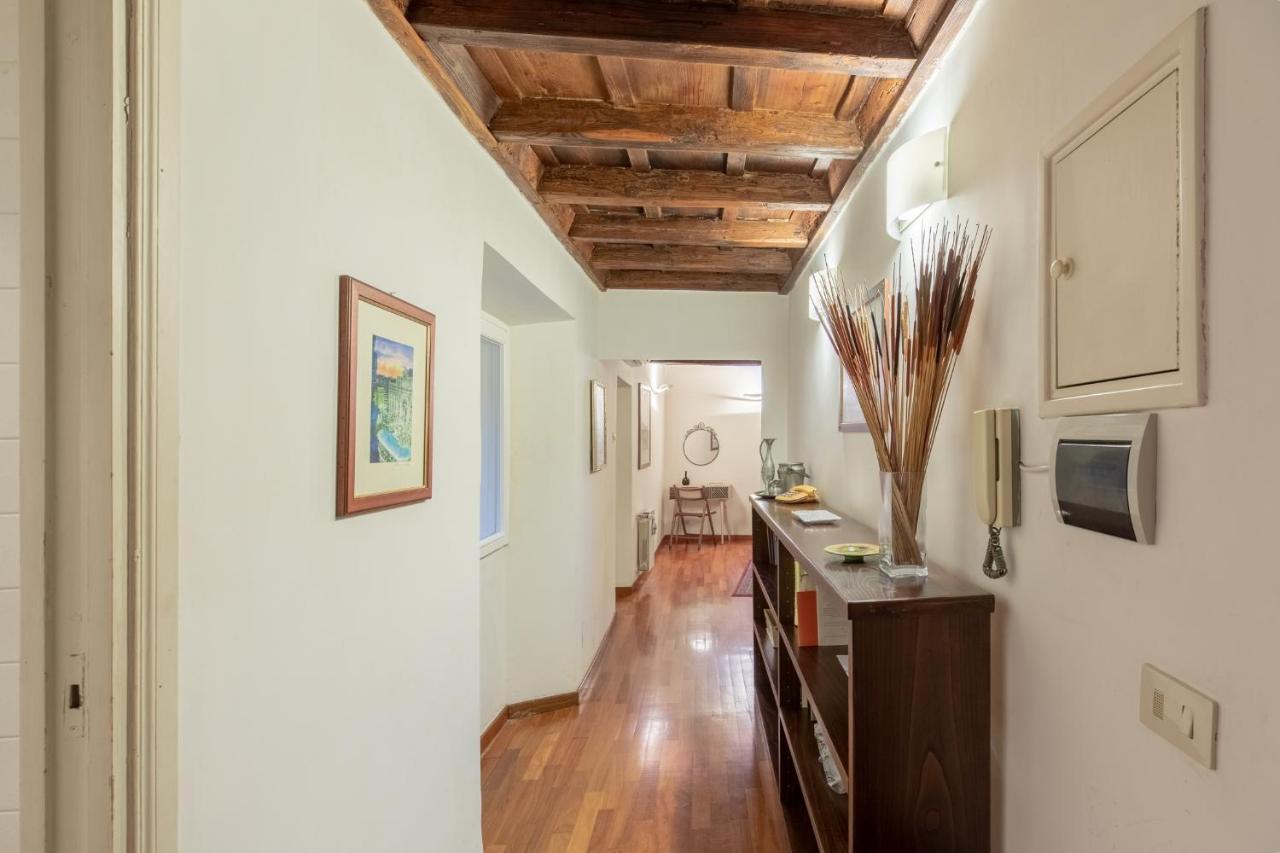 Iflat Comfy Apartament In Campo De' Fiori روما المظهر الخارجي الصورة