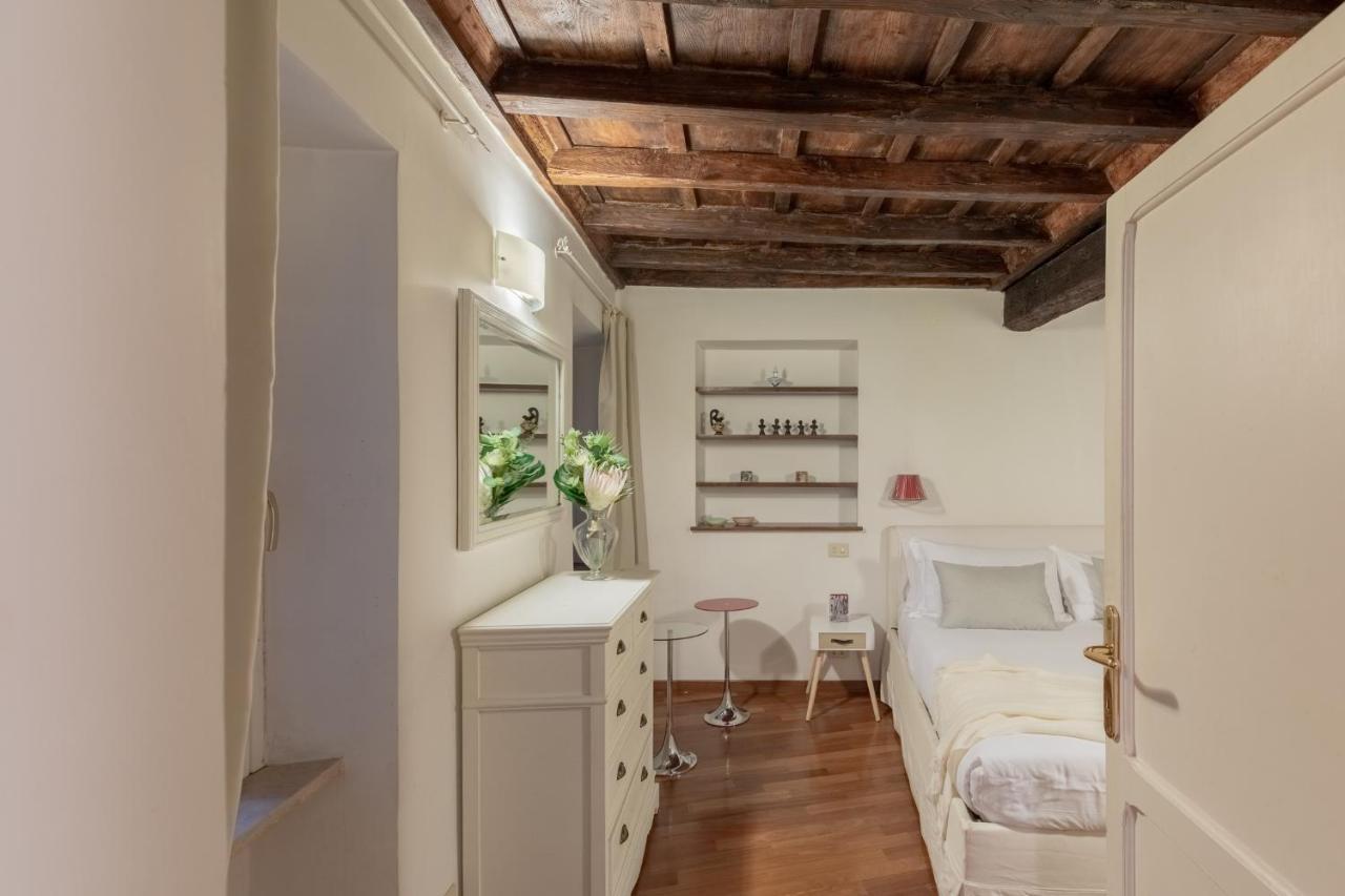 Iflat Comfy Apartament In Campo De' Fiori روما المظهر الخارجي الصورة