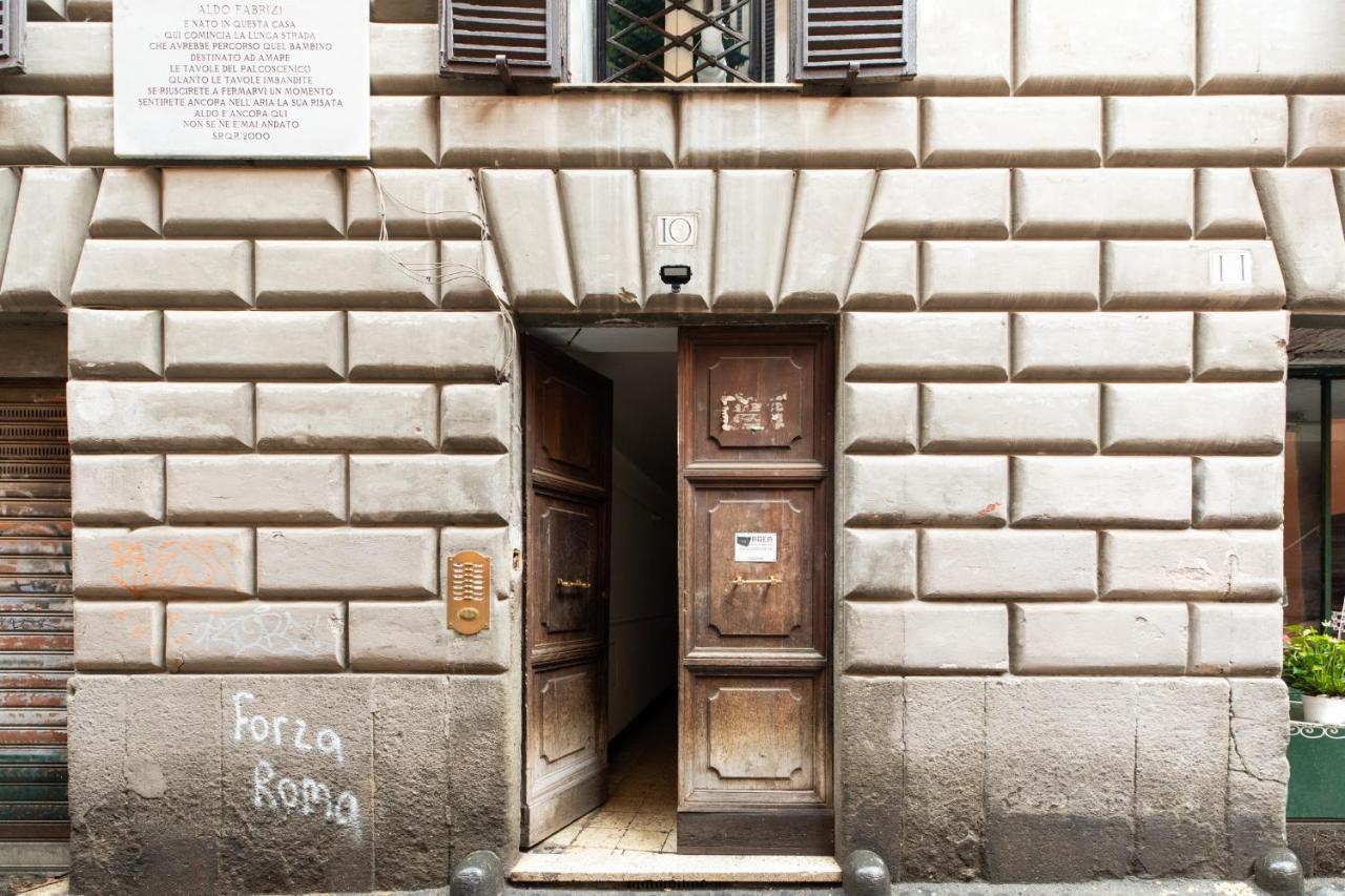 Iflat Comfy Apartament In Campo De' Fiori روما المظهر الخارجي الصورة